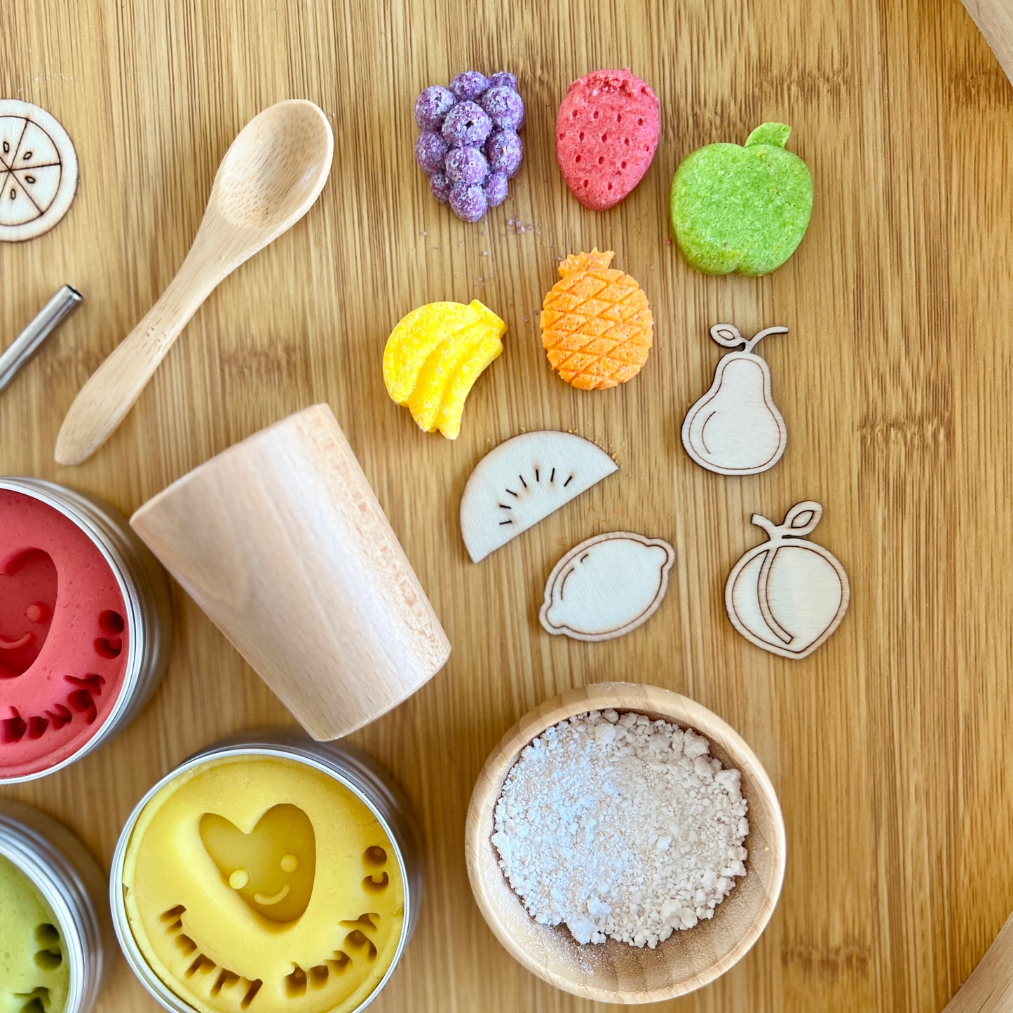 Fruity Fizzesta - play dough and fizz kit